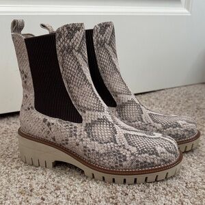 Vintage Havana Snakeskin Ankle Boots 7.5